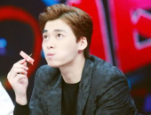 娱乐圈吃瓜小蜜蜂,揭秘明星幕后故事,带你吃遍瓜界盛宴