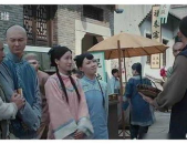 娱乐圈吃瓜博主两个男的,娱乐圈两大男星同框引热议