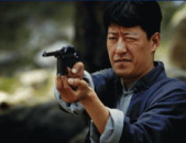 于震个人资料,从酒吧服务生到荧屏硬汉的蜕变之路